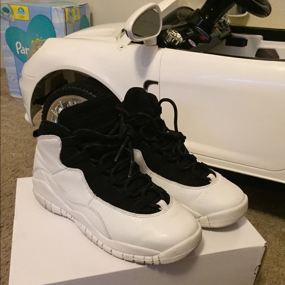 Air Jordan retro 10s - Picture 1 of 4